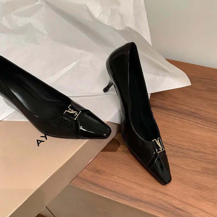 Designer-Inspired Patent Leather Pointed-Toe 9cm Heels for Women (20).jpg