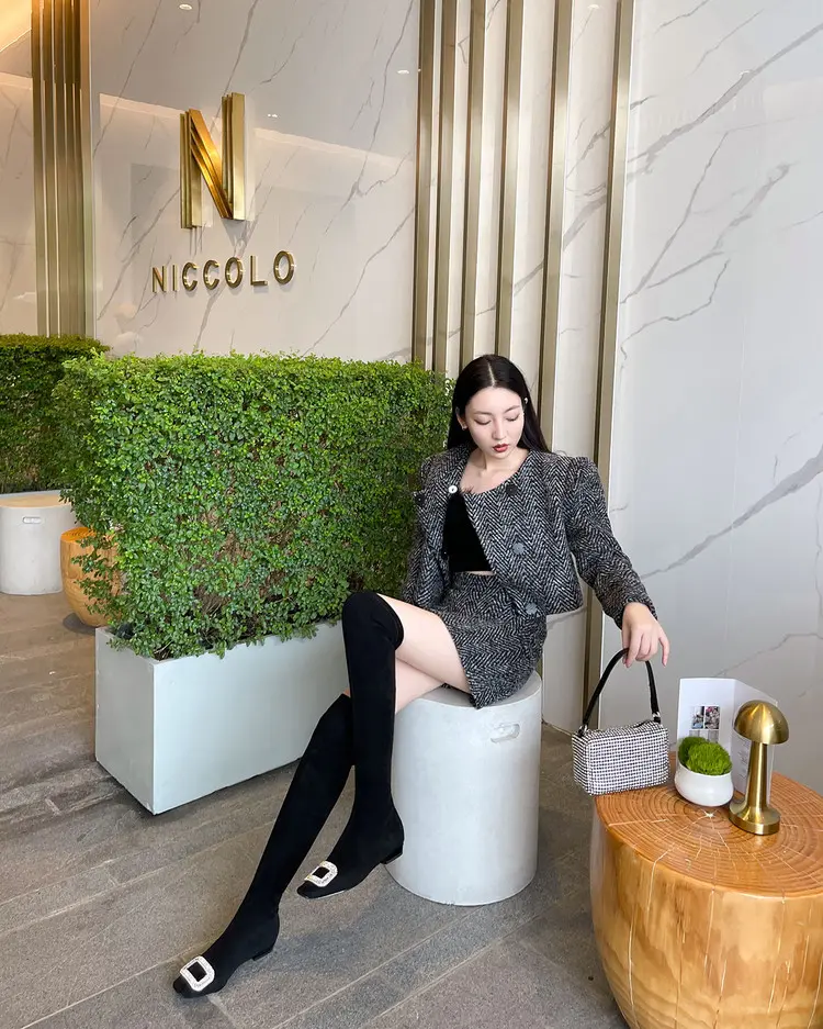 Black Velvet Rhinestone Over-the-Knee Stiletto Boots  5009 (43)