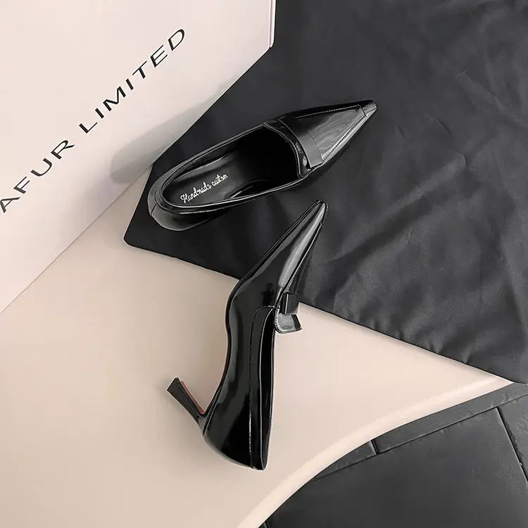 Y-Inspired 6CM Pointed-Toe Leather Office Stiletto Heel Pumps (8).jpg