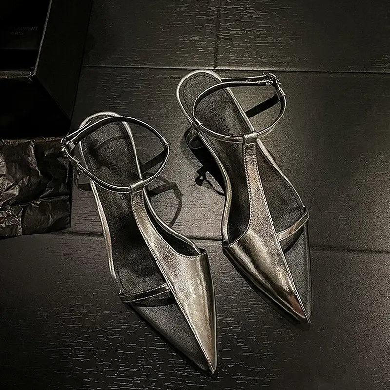 high heel sandal (5).jpg