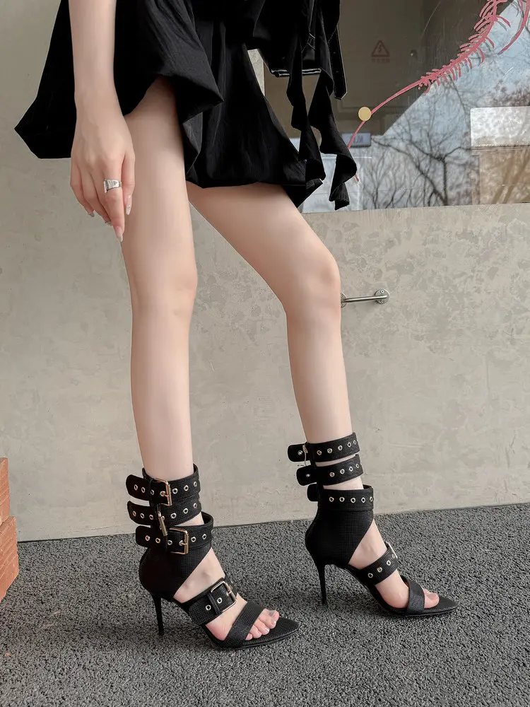 high heel sandal (10)