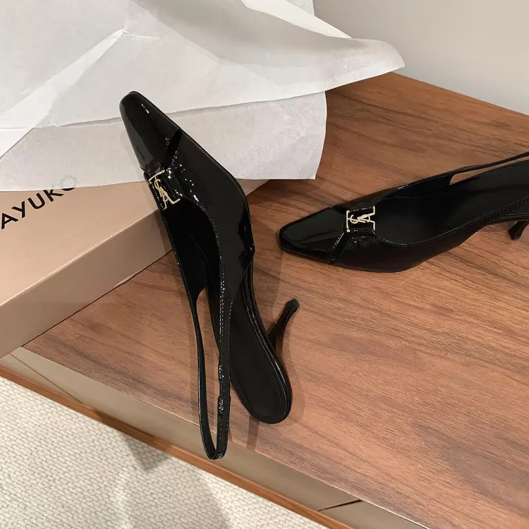 Designer-Inspired Patent Leather Pointed-Toe 9cm Heels for Women (19).jpg