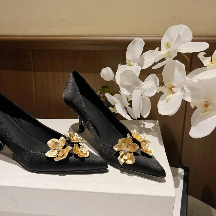 JC Signature Blooming Heels Gothic Gold Embroidered Satin Pumps (7).jpg